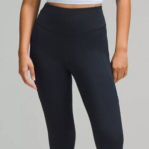 Lululemon Fast and Free HIgh Rise Tight  5 Pocket in True Navy sz 4